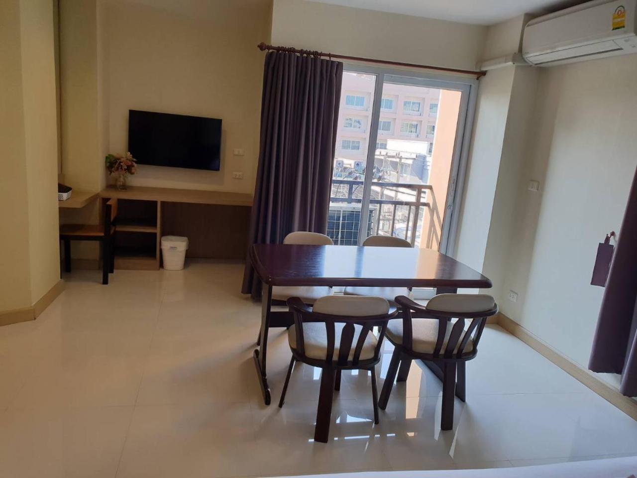 Omg Hotel Khon Kaen Ngoại thất bức ảnh